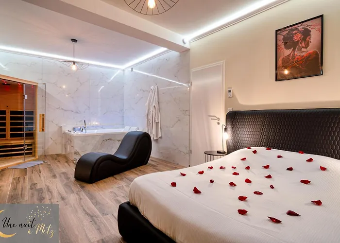 Апартаменты Intime Et Sauna Au Coeur De