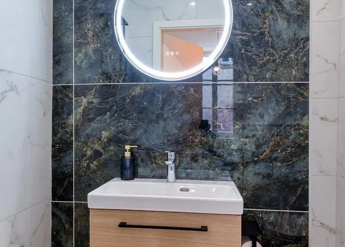 Intime Et Sauna Au Coeur De Апартаменты *